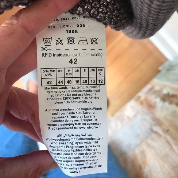 Gerry Weber cotton sweater, size 12 - Picture 8 of 8